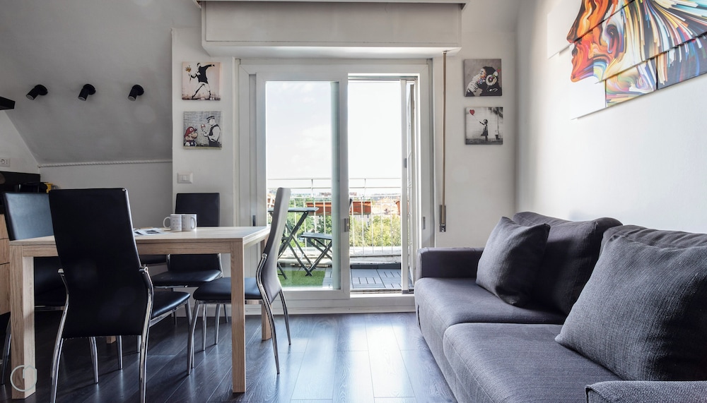 Apartment (1 Bedroom)