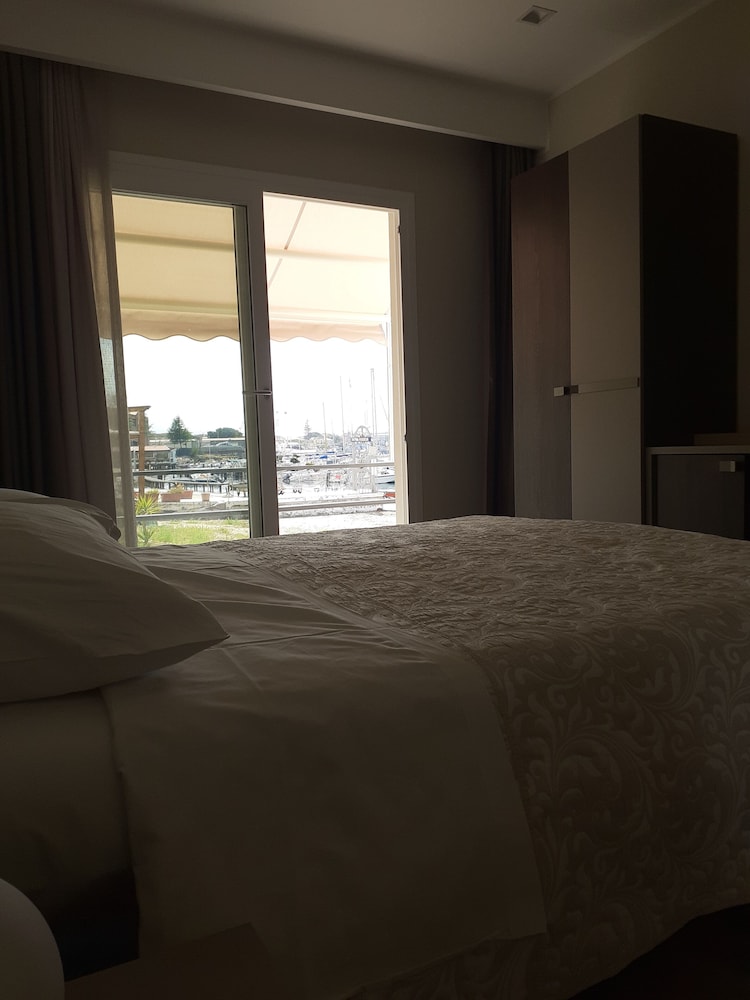 Comfort Double Room, Accessible, Balcony (Sea View - Room 1)