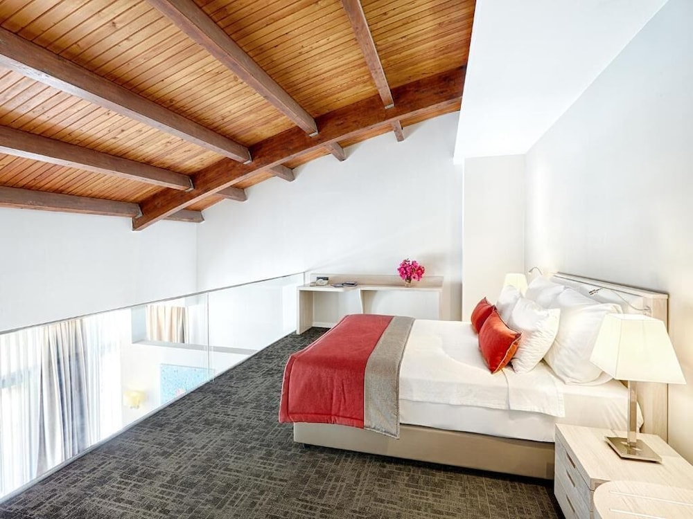 Duplex, 1 Bedroom