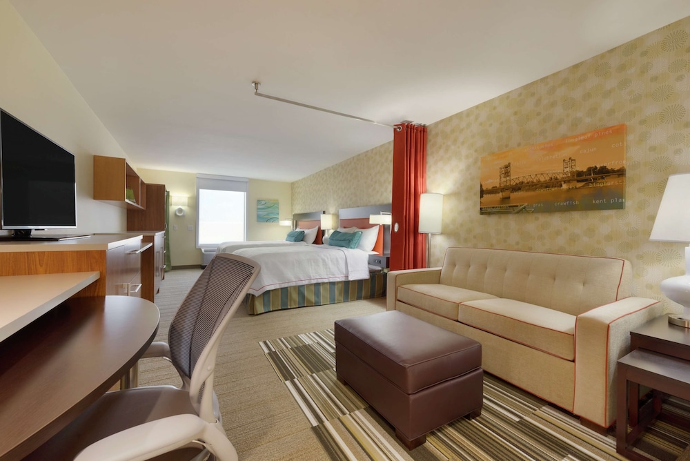 Studio, 2 Queen Beds, Accessible (Roll-in Shower) photo 2
