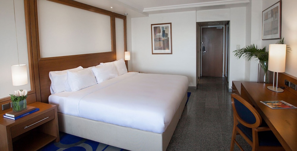 Superior Room, 1 King Bed, Ocean View (Atlantic Superior Rooms) photo 2