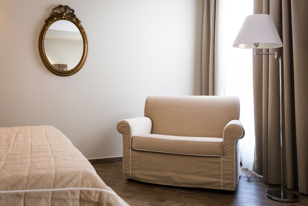 Junior Triple Room photo 3