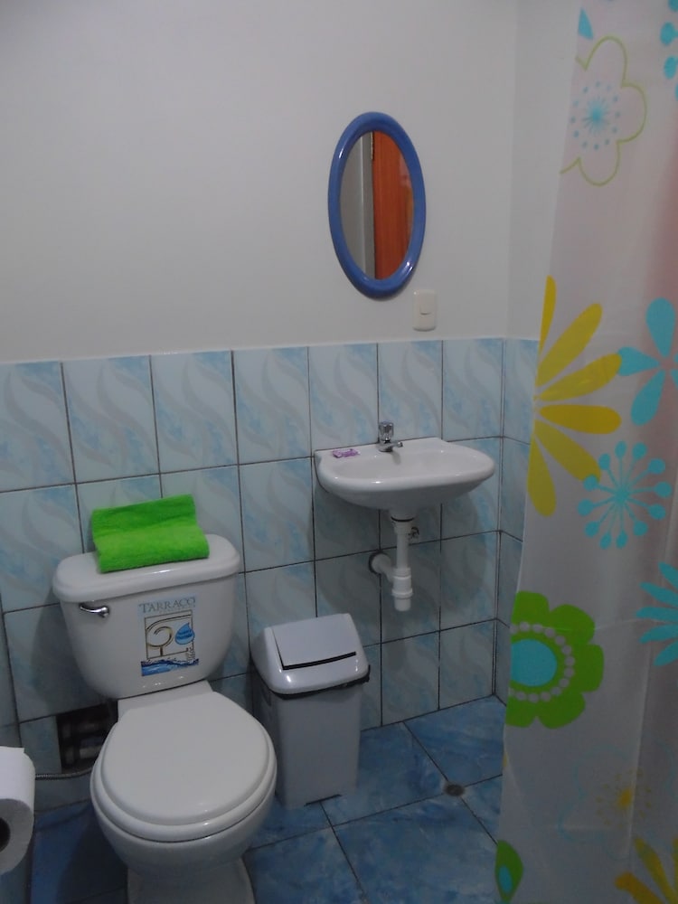 Standard Twin Room, Partial Lake View photo 3
