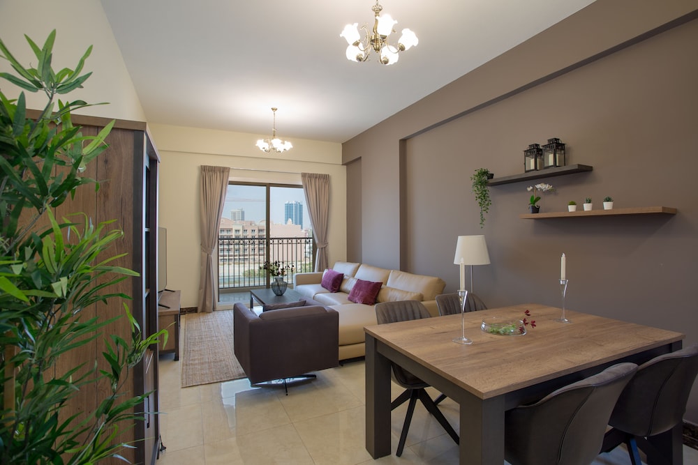 Luxury Apartment, 1 Bedroom, Balcony photo 3