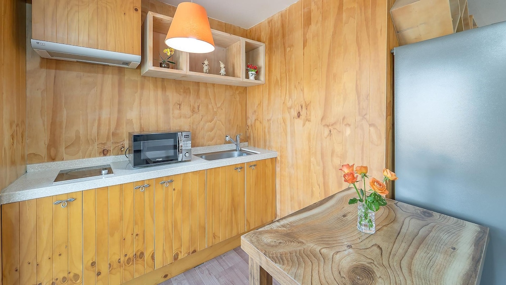 Basic Room, 1 Bedroom (Peppermint) - Photo 9