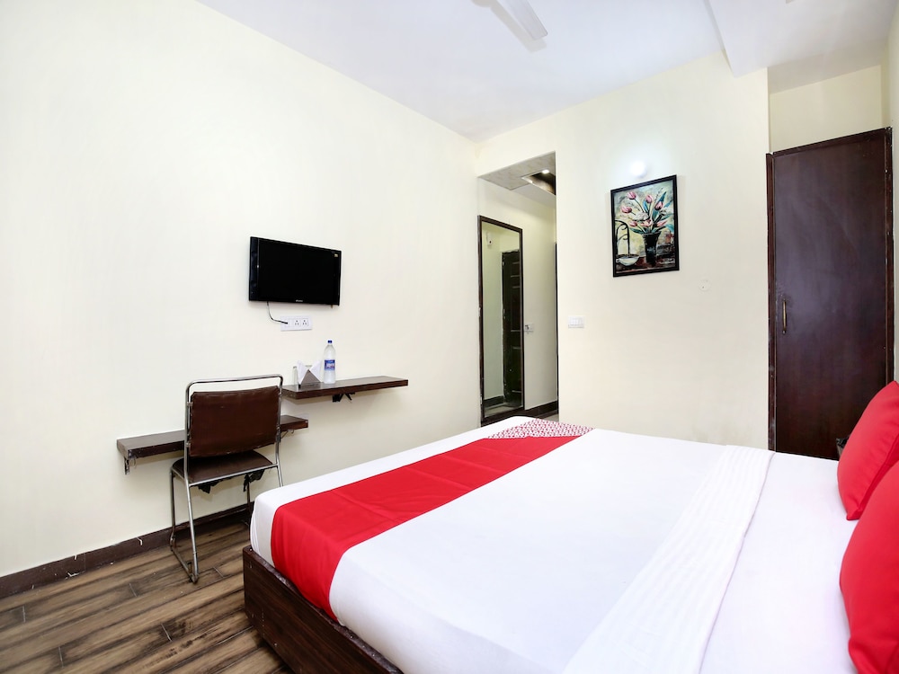 Deluxe Double Or Twin Room, 1 King Bed photo 2