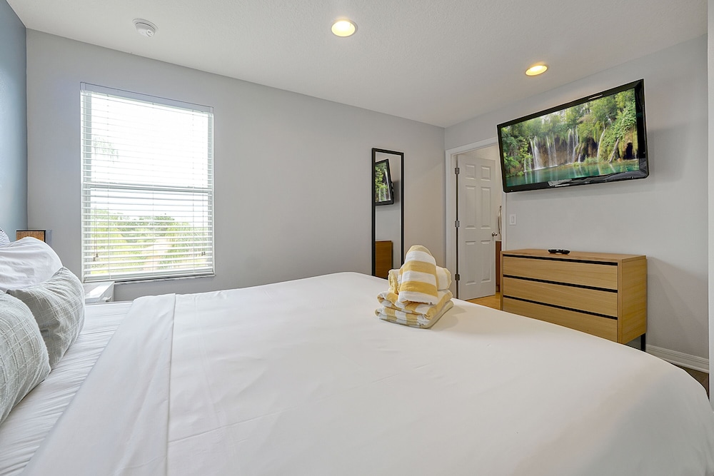 Standard Townhome, 3 Bedrooms, Hot Tub - Photo 6
