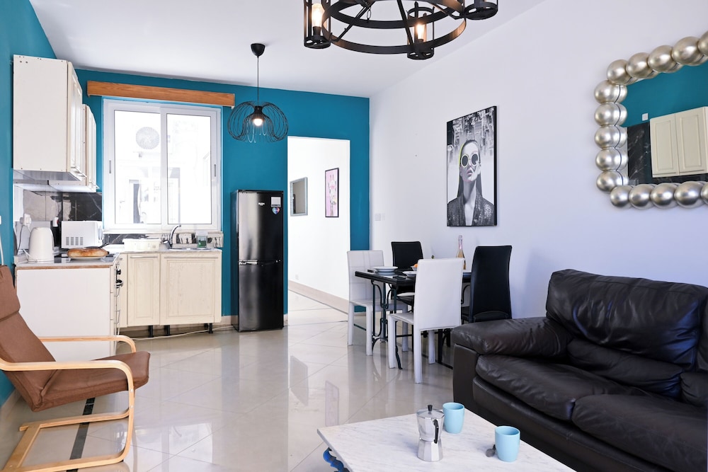 Family Apartment, Multiple Bedrooms (Exiles Bay - Camenzuli Apt 7)