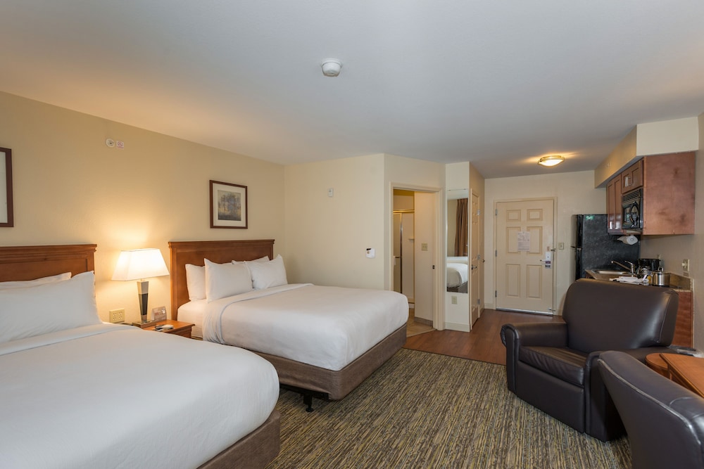 Studio Suite, 2 Queen Beds, Accessible (Communications, Accessible Tub) - Photo 2