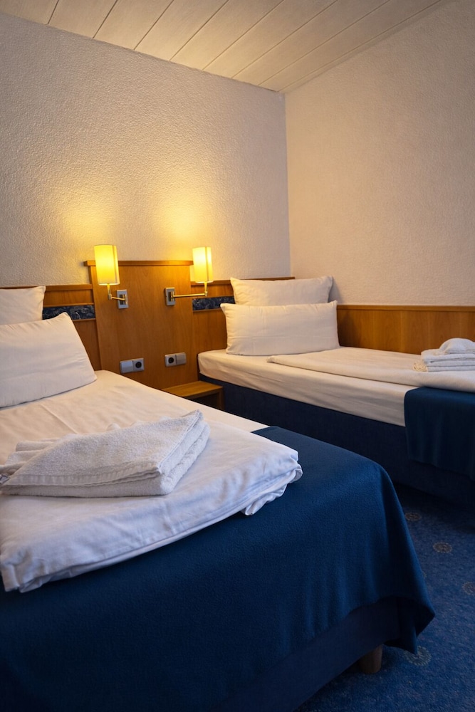 Twin Room, City View