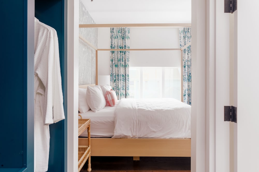 LaRua Room - Photo 3