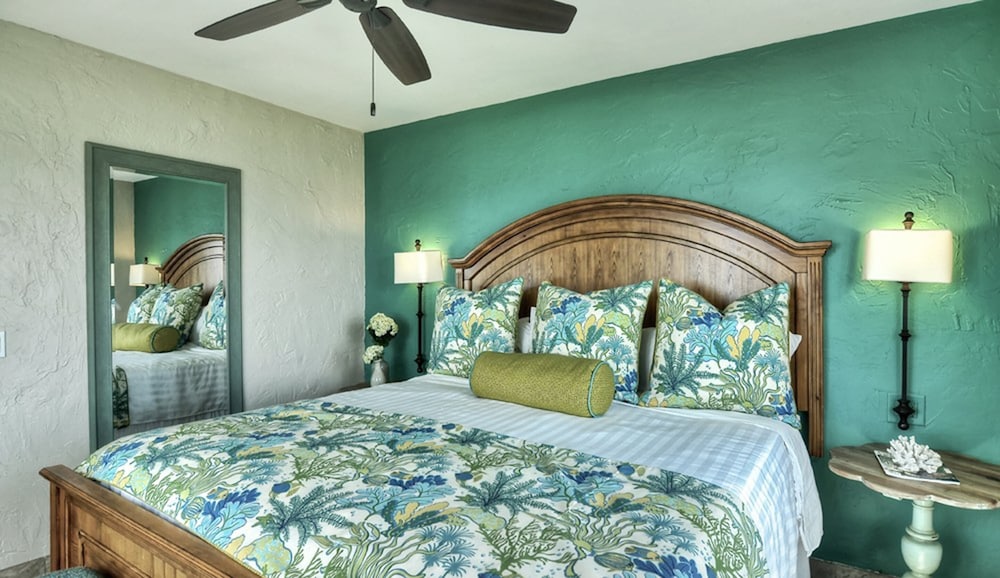Luxury Villa, Beach View (Room 12 Couples Villa) photo 1