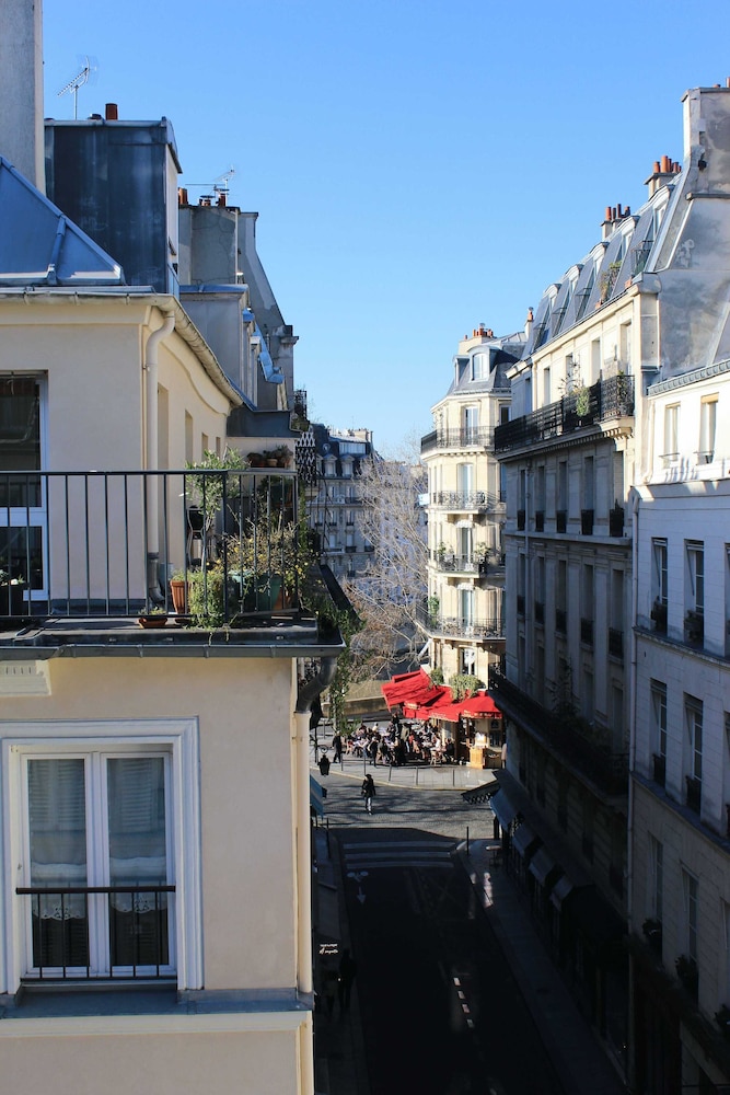 Superior Double or Twin Room with balcony photo 2
