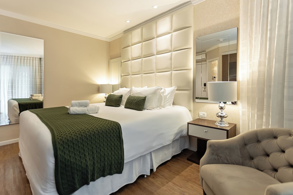 Luxury Apartment, 1 King Bed photo 3