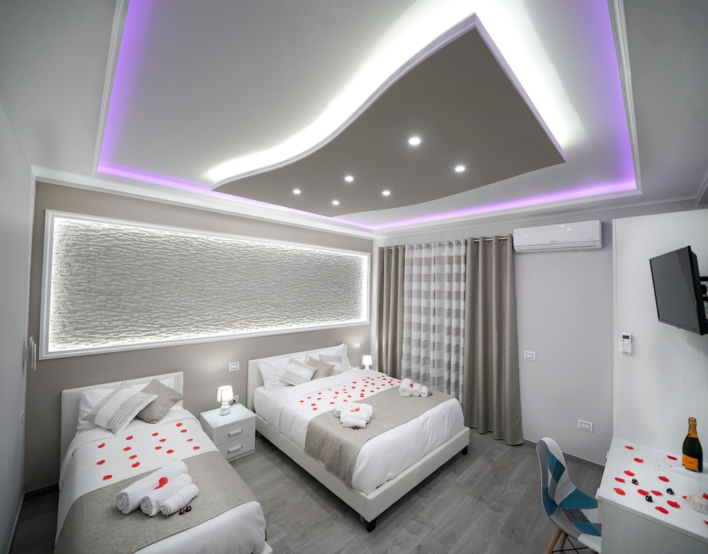 Exclusive Suite, 1 Bedroom, Balcony, City View photo 1