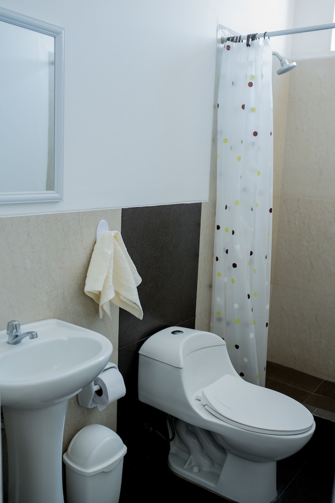 Standard Room, Shared Bathroom photo 2