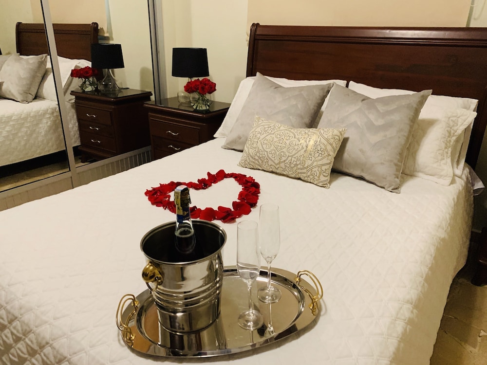 Junior Suite, 1 Double Bed, Kitchenette photo 2