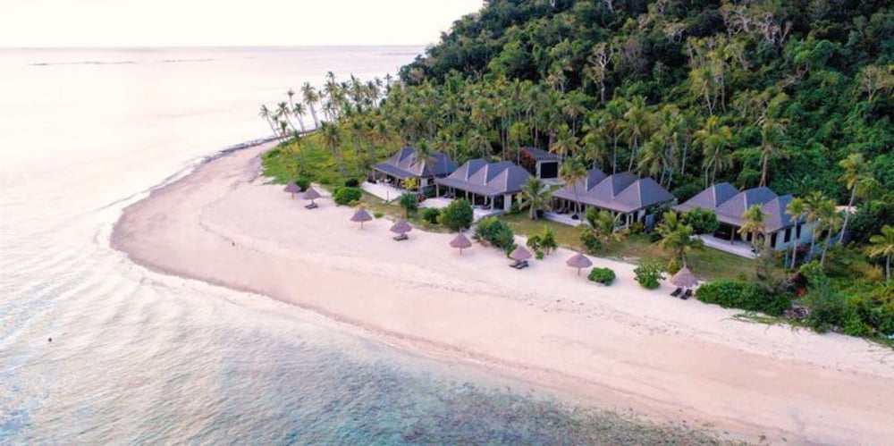 Beach House photo 8