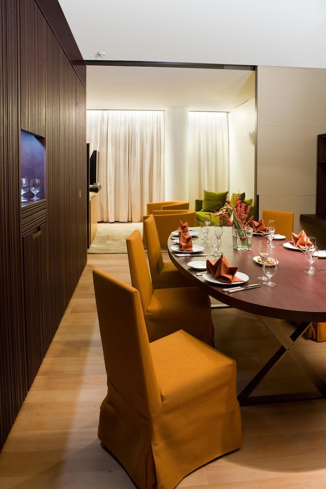 Luxury Suite photo 1