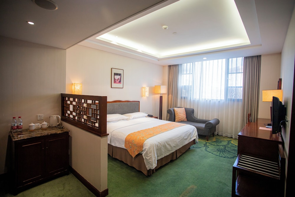 Superior Executive Room - Photo 9