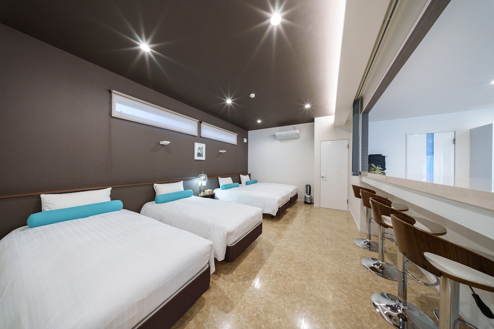 Room B -Executive V.I.P Suite Pool and Spa-