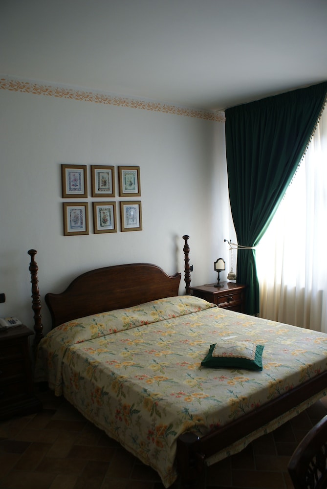 Suite photo 1