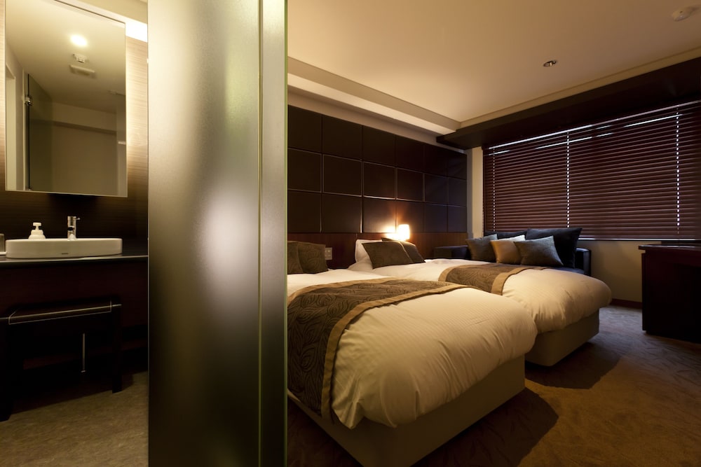 Modern Twin Room, Non Smoking photo 2