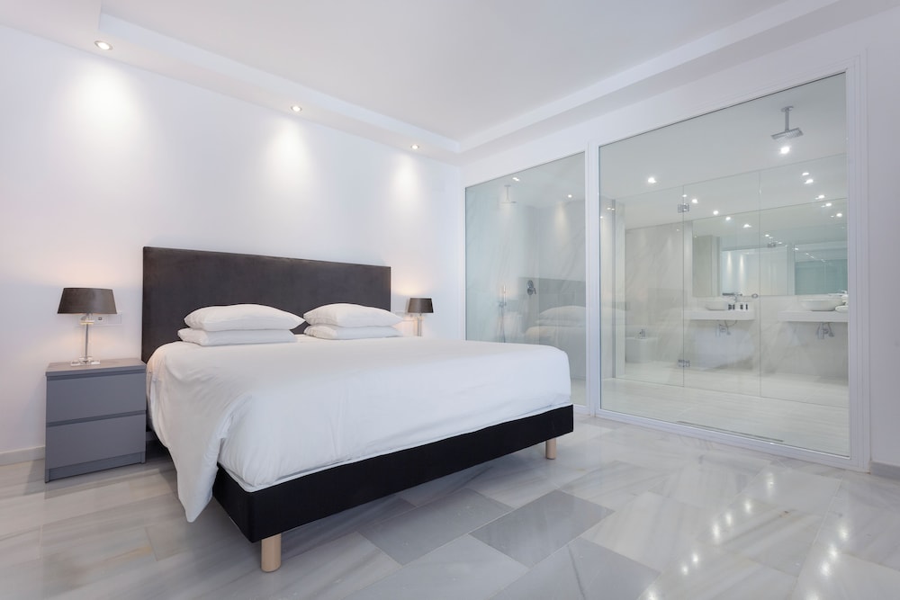 Deluxe Apartment, 3 Bedrooms, City View