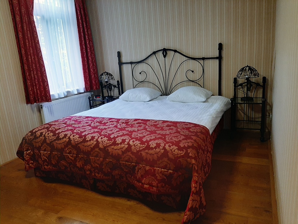 Suite (Master) photo 3