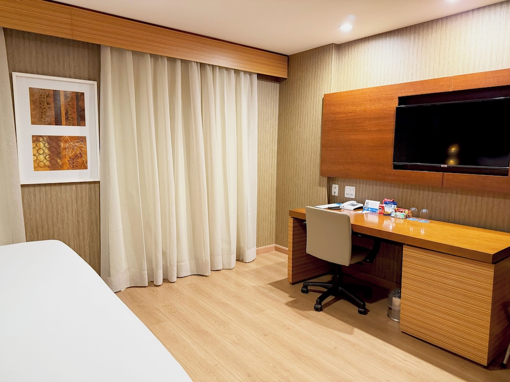 Superior Room thumbnail 5