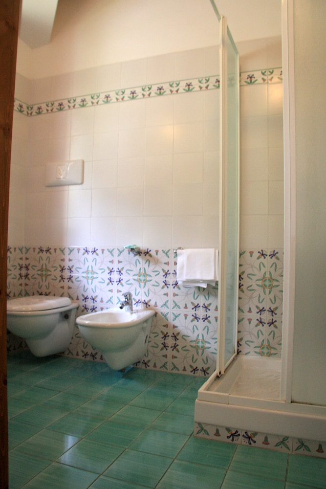 Quadruple Room photo 2