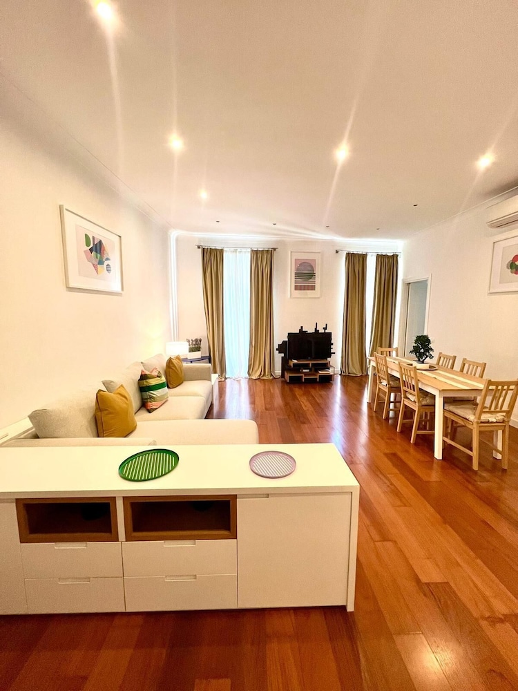 Executive Apartment, City View