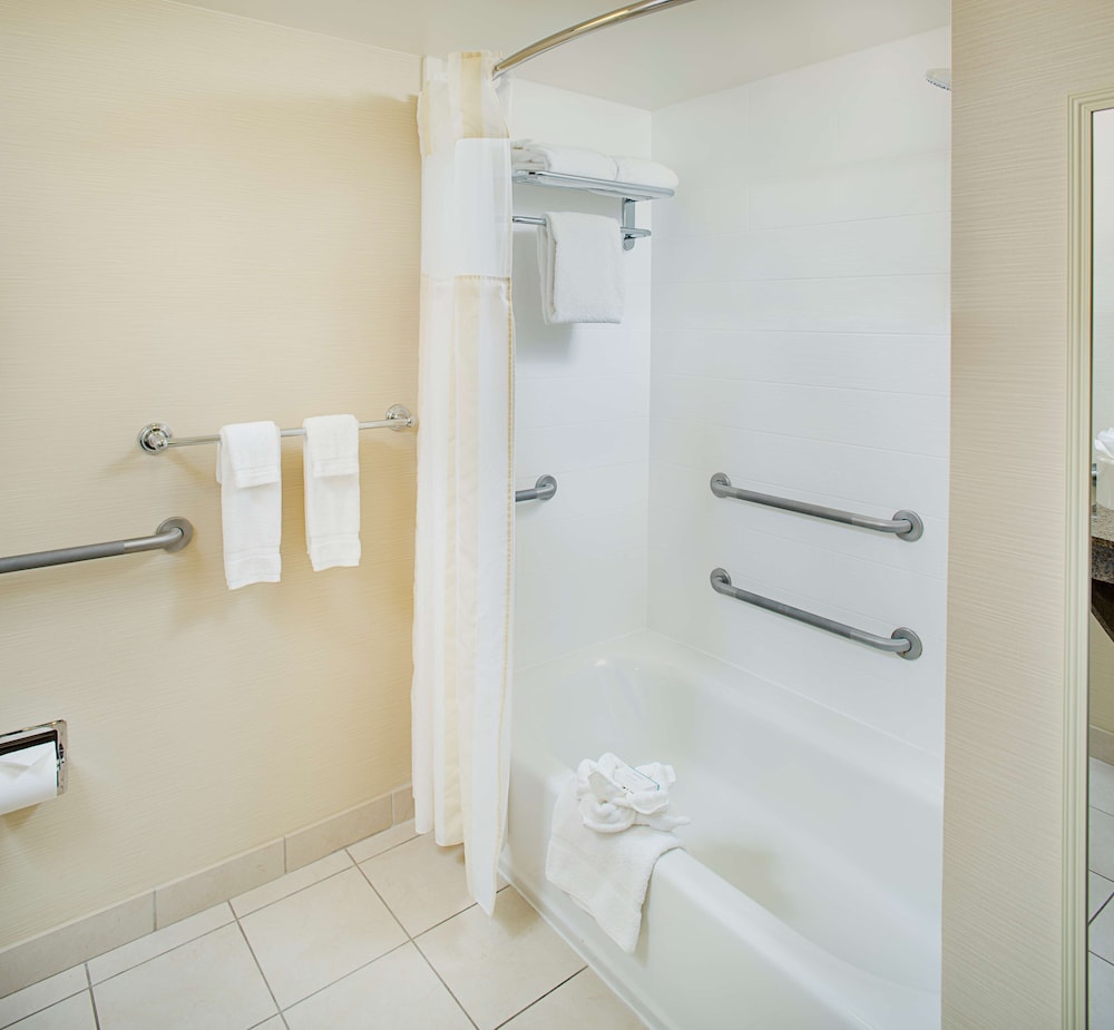 Suite, Accessible photo 3