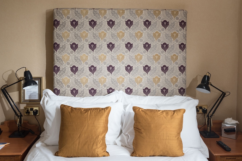 Standard Double Room, Ensuite - Photo 3