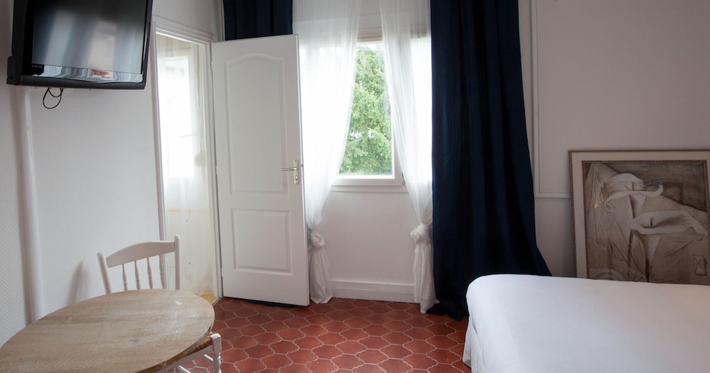 Superior Triple Room - Photo 1