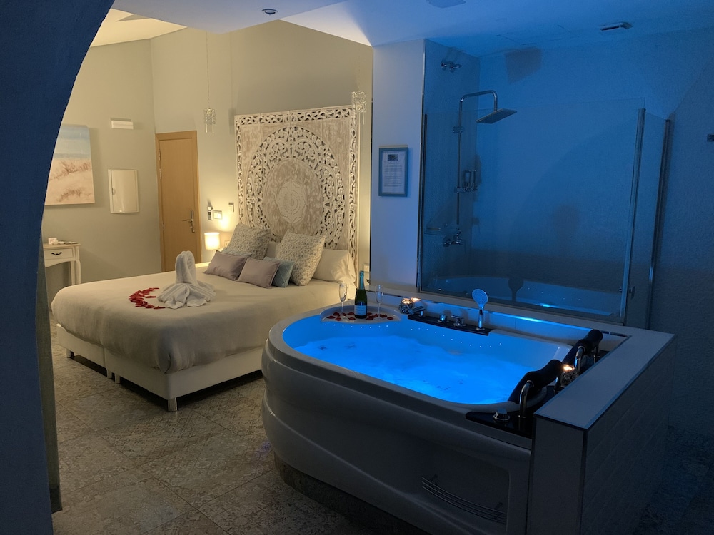 Junior Studio Suite