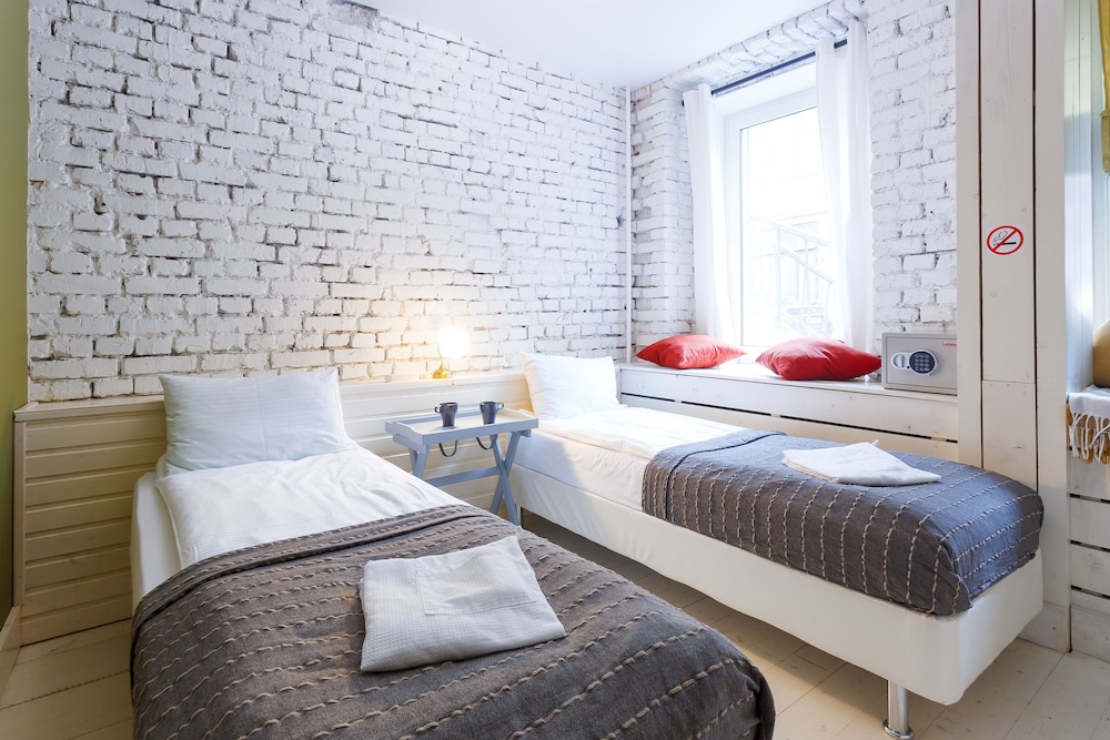 Standard Twin Room photo 1