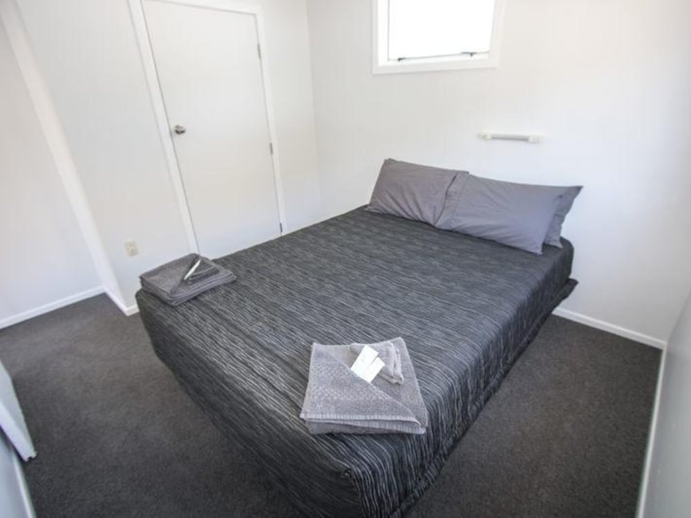 Seaview Motel - One Bedroom photo 3
