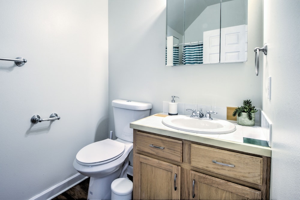 Design Condo, 2 Bedrooms photo 3