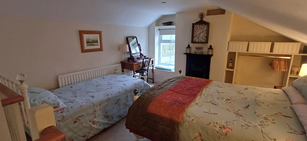 Cottage, 2 Bedrooms photo 3