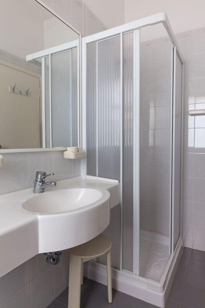 Triple Room - Photo 2