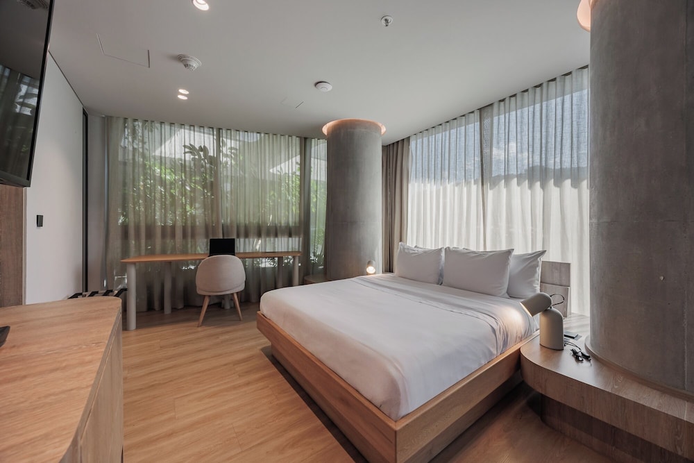 Grand Apartment, Terrace