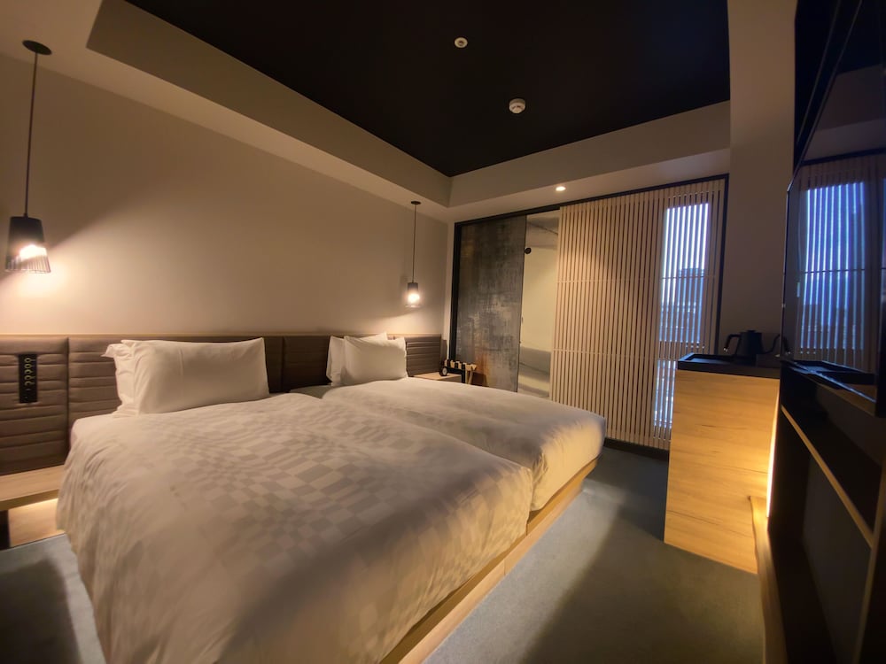 Hollywood Twin Room, Non Smoking - Photo 1