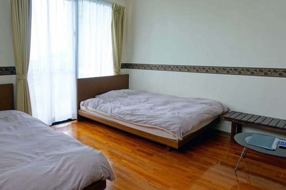 Western Style Room With Ocean View