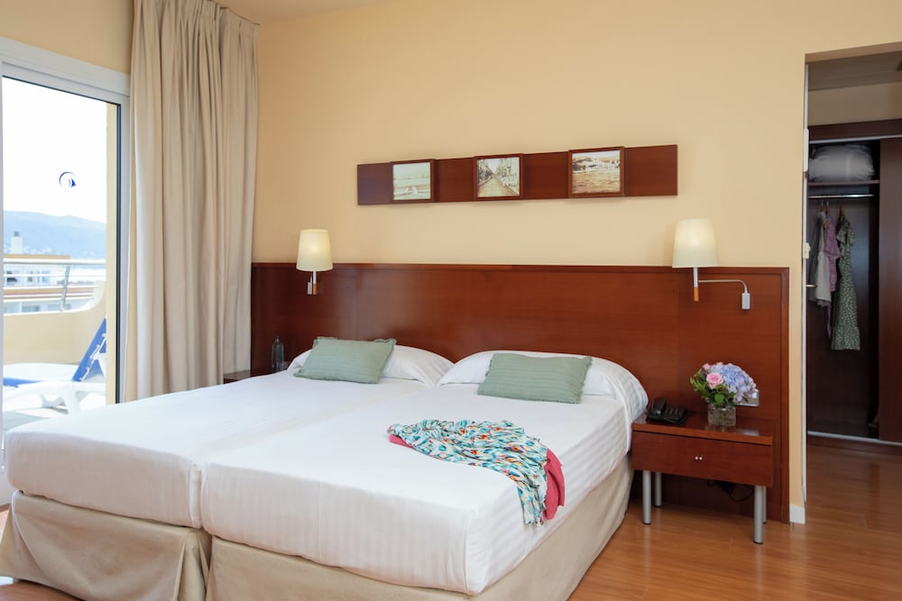 Superior Triple Room (2 + 1) - Photo 2