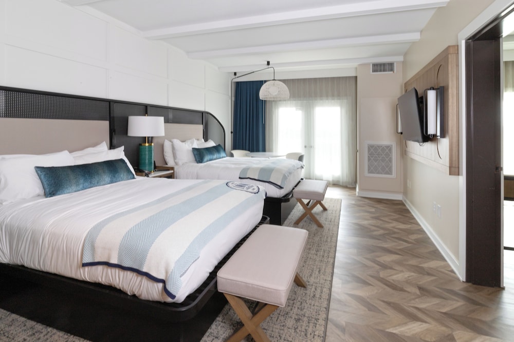 3 Queen Suite photo 1