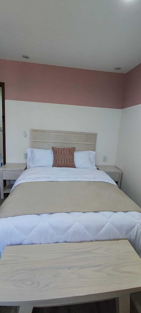 Basic Room photo 2