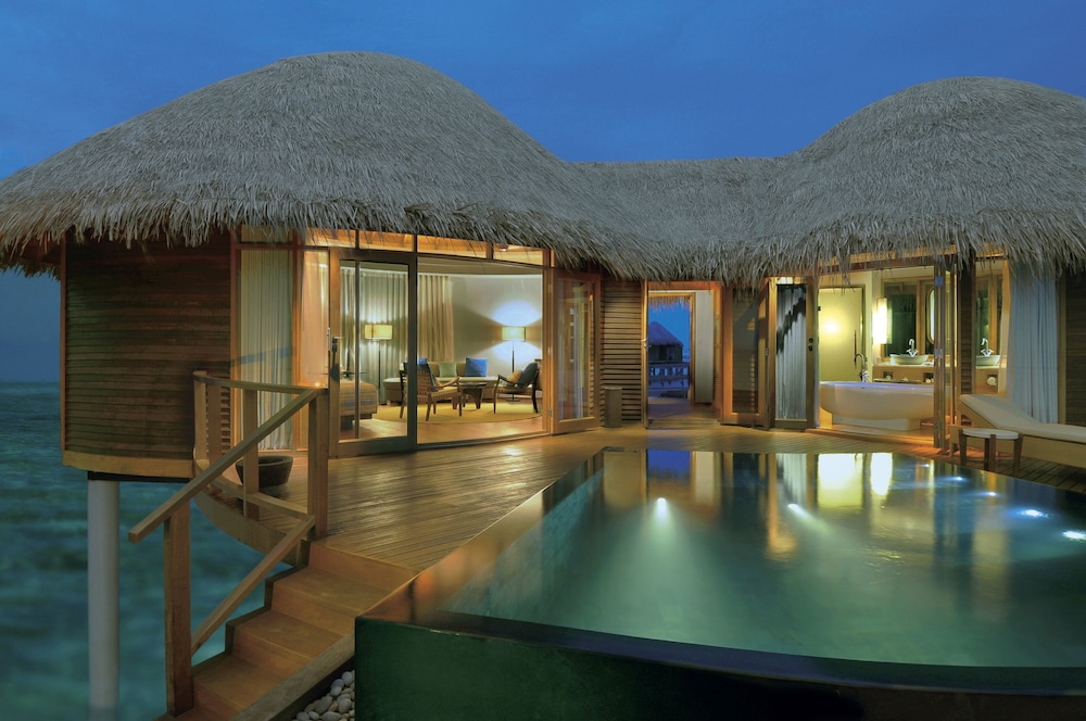 Family Villa (Water) photo 3