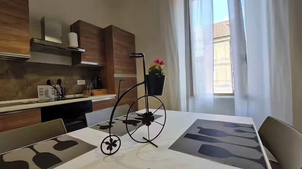 Apartment, Kitchenette