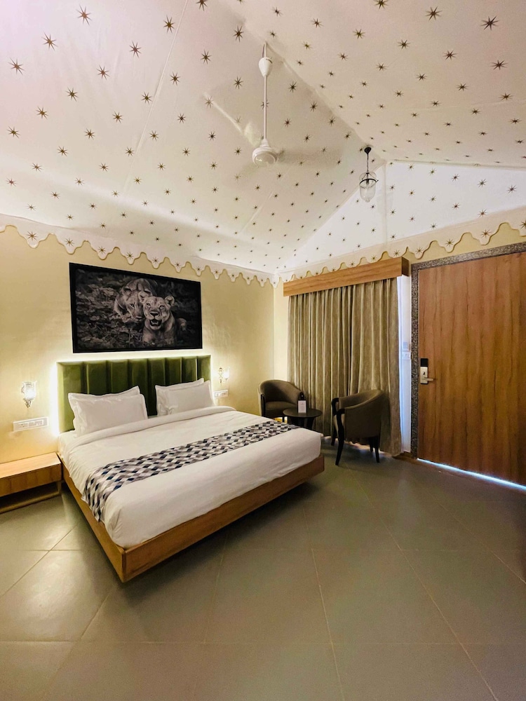 Luxury Room